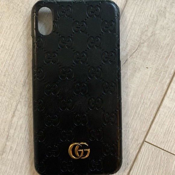 xs max gucci